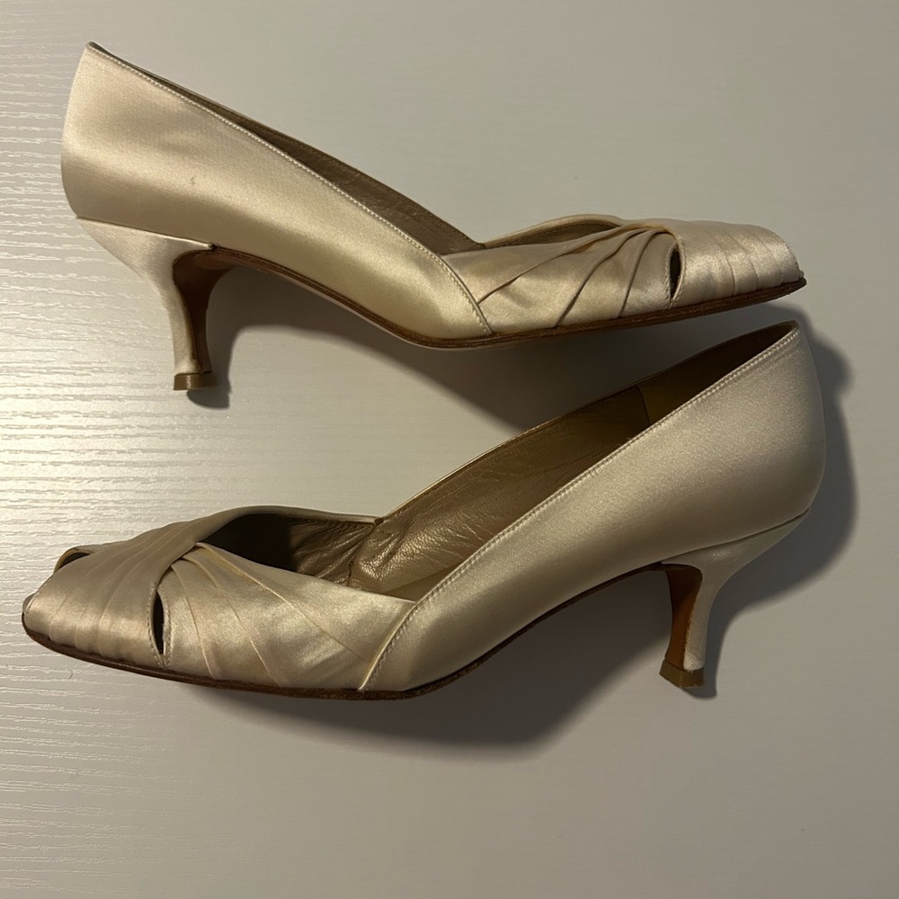 Stuart Weitzman Ivory Satin Peep-Toe Kitten Heels